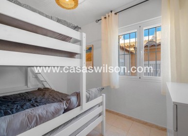 Venta - Bungalow - Torrevieja - Los Balcones