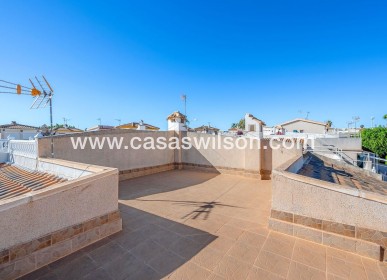 Venta - Bungalow - Torrevieja - Los Balcones