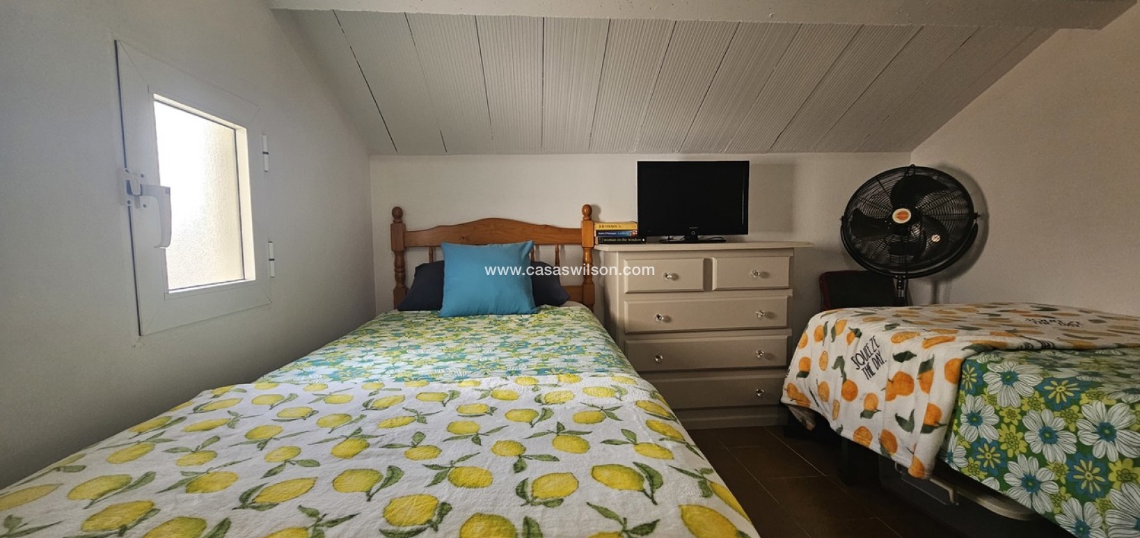 Sale - Bungalow - La Zenia - Costa Blanca