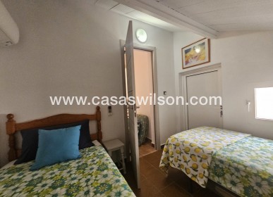 Sale - Bungalow - La Zenia - Costa Blanca