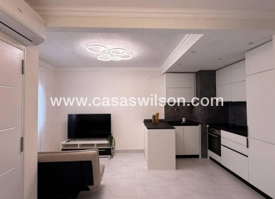 Sale - Townhouse - Torrevieja - Calas blanca