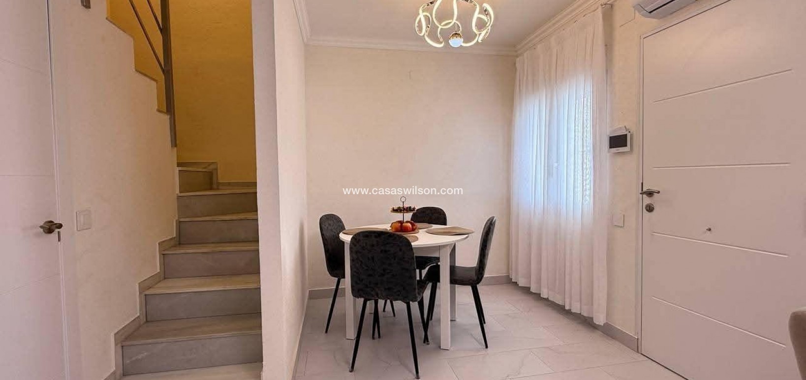 Sale - Townhouse - Torrevieja - Calas blanca