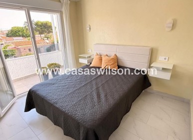 Sale - Townhouse - Torrevieja - Calas blanca