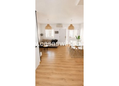 Sale - Townhouse - Orihuela Costa - Cabo roig - La Zenia