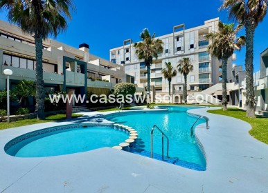 Bestaande bouw - Appartement - Torrevieja - La Mata
