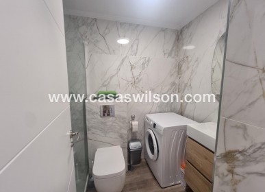 Bestaande bouw - Appartement - Torrevieja - Estacion De Autobuses