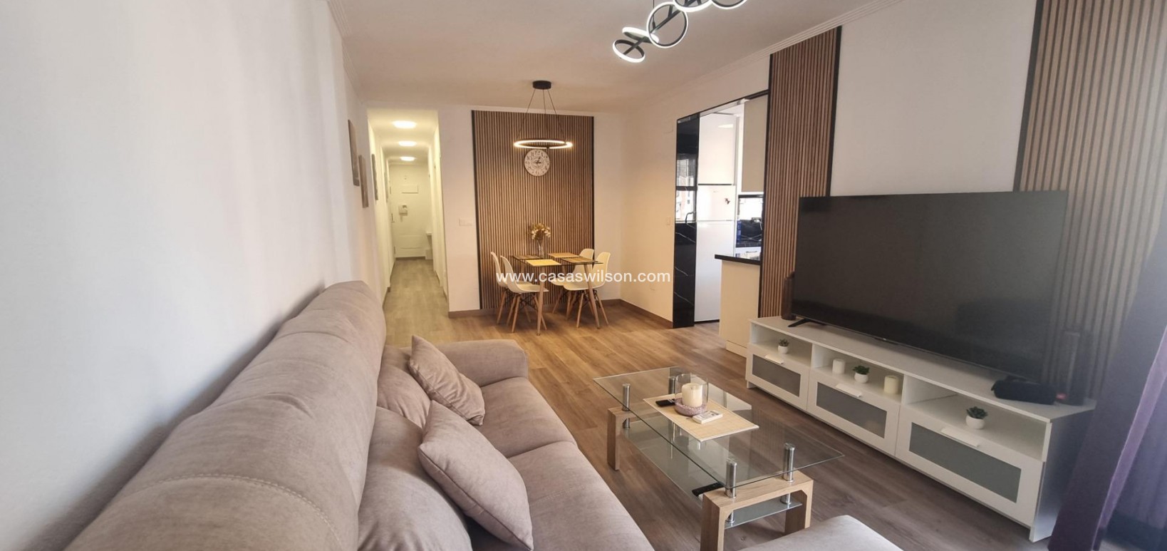 Bestaande bouw - Appartement - Torrevieja - Estacion De Autobuses