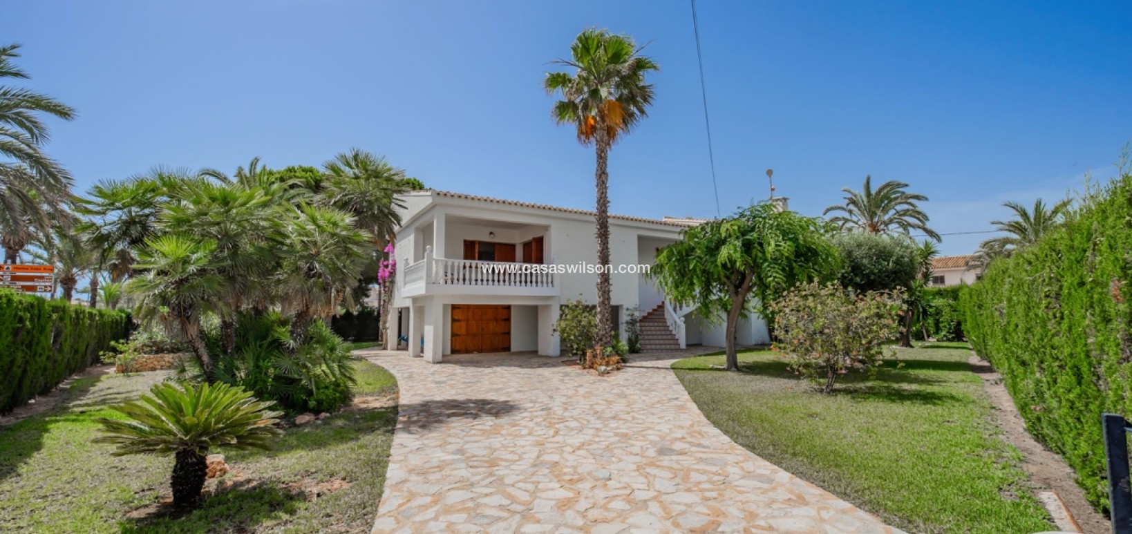 Sale - Villa - Cabo Roig