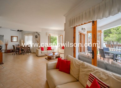 Sale - Villa - Cabo Roig