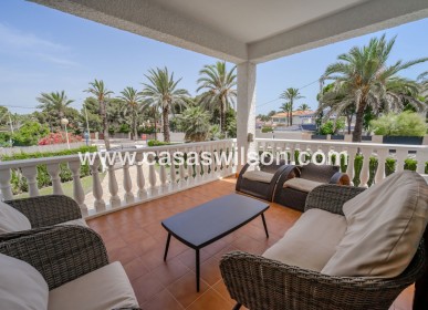 Sale - Villa - Cabo Roig