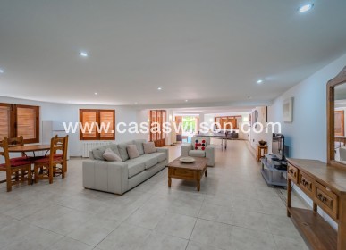 Sale - Villa - Cabo Roig