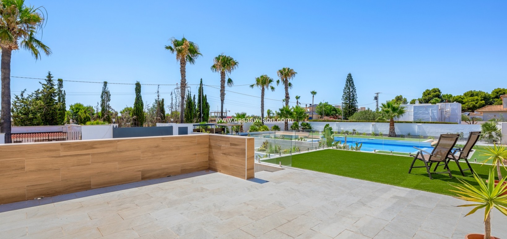 Sale - Country Property - Los Montesinos - La Herrada