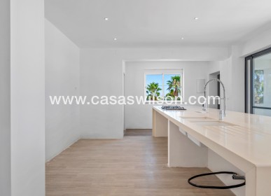 Sale - Country Property - Los Montesinos - La Herrada