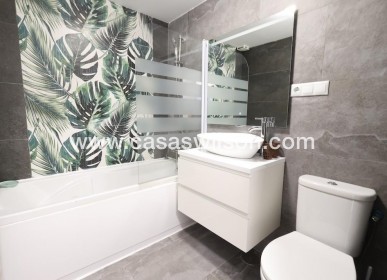 Sale - Apartment - Torrevieja - Costa Blanca
