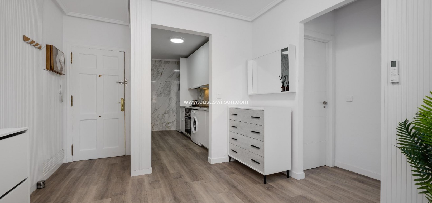 Venta - Apartamento - Torrevieja - Estacion De Autobuses
