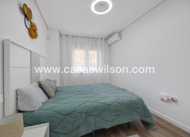 Venta - Apartamento - Torrevieja - Estacion De Autobuses
