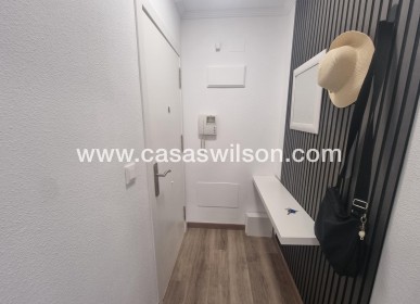 Bestaande bouw - Appartement - Torrevieja - Estacion De Autobuses