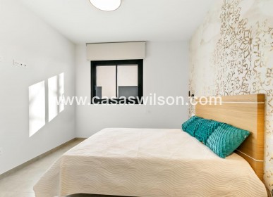Sale - Apartment - Torrevieja - Playa del Cura