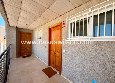 Sale - Apartment - Torrevieja - Habaneras