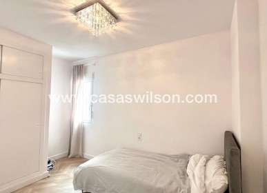 Bestaande bouw - Appartement - Torrevieja - Centro