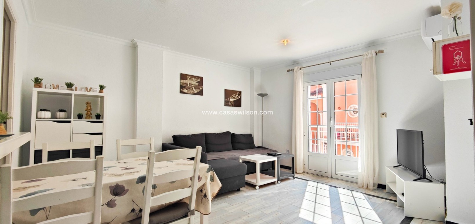 Sale - Apartment - Torrevieja - Costa Blanca