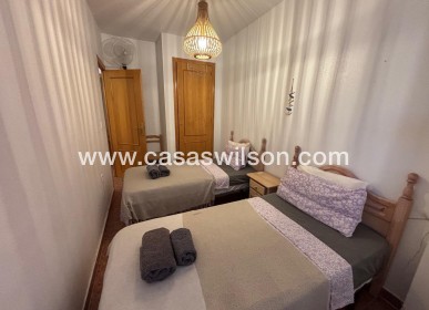 Venta - Apartamento - Torrevieja - Playa de los Locos