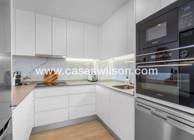 Sale - Apartment - Torrevieja - Costa Blanca