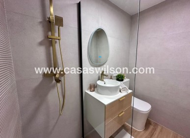 Sale - Apartment - Torrevieja - Habaneras