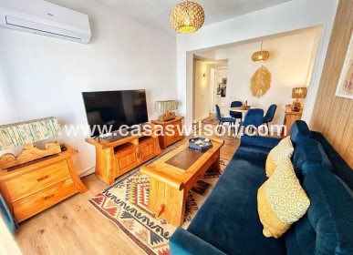 Sale - Apartment - Torrevieja - Centro