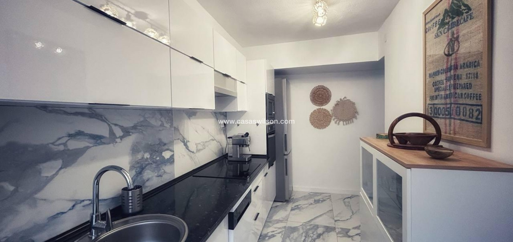 Sale - Apartment - Torrevieja - Centro