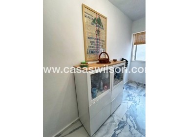 Sale - Apartment - Torrevieja - Centro