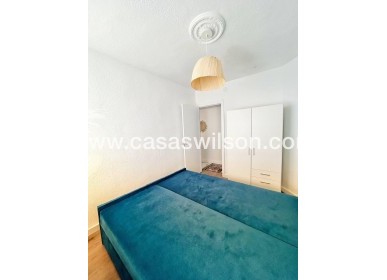 Sale - Apartment - Torrevieja - Centro