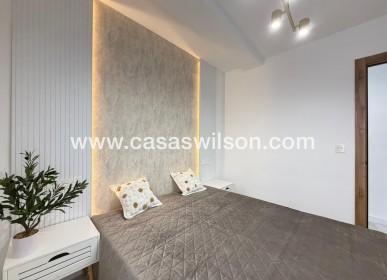Sale - Appartement - Torrevieja - Estacion De Autobuses
