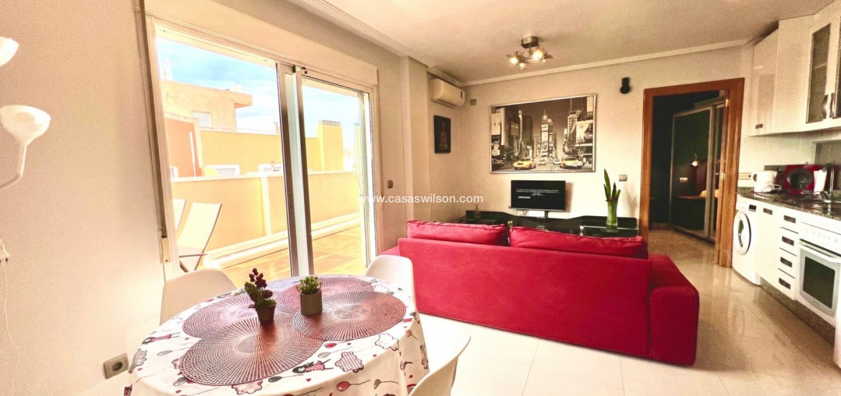 Sale - Apartment - Torrevieja - Centro