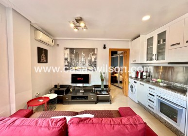 Sale - Apartment - Torrevieja - Centro