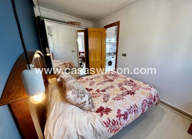 Sale - Apartment - Torrevieja - Centro