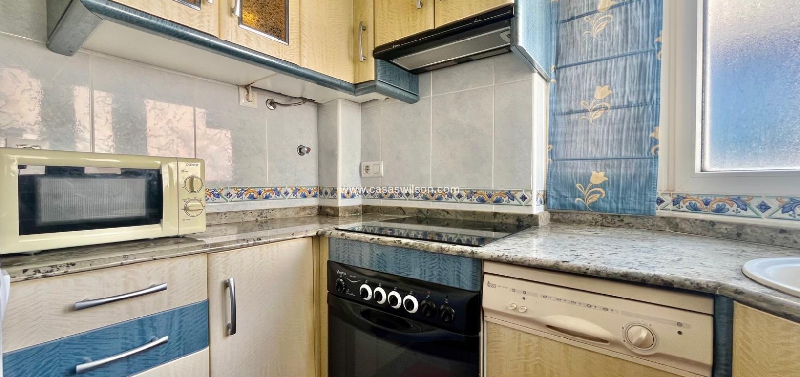 Sale - Apartment - Torrevieja - Centro