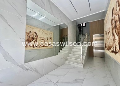 Sale - Apartment - Torrevieja - Centro