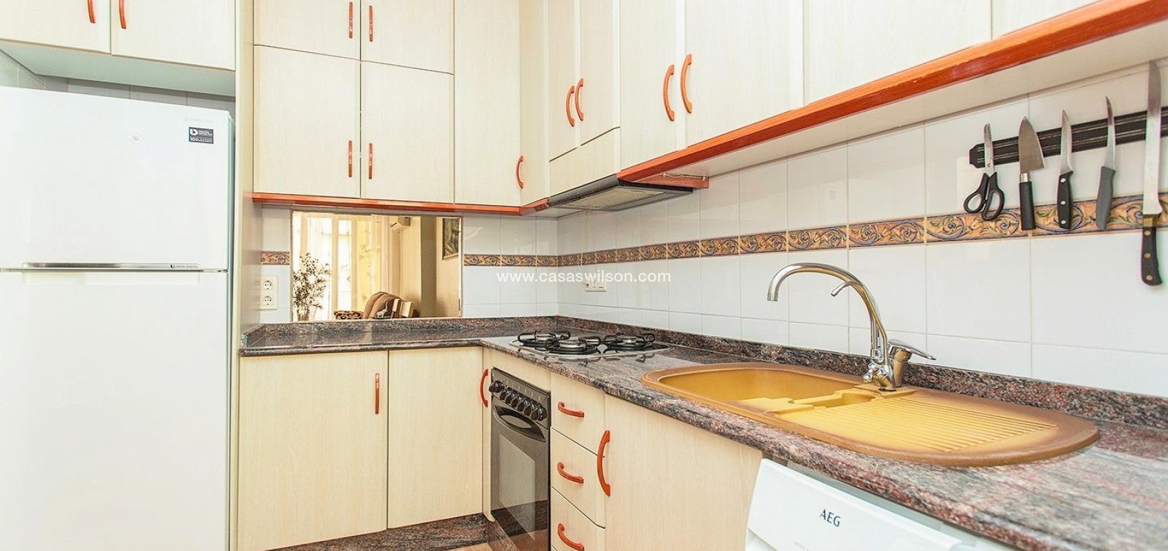 Bestaande bouw - Appartement - Torrevieja - Playa del Cura