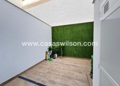 Sale - Appartement - Torrevieja - Estacion De Autobuses