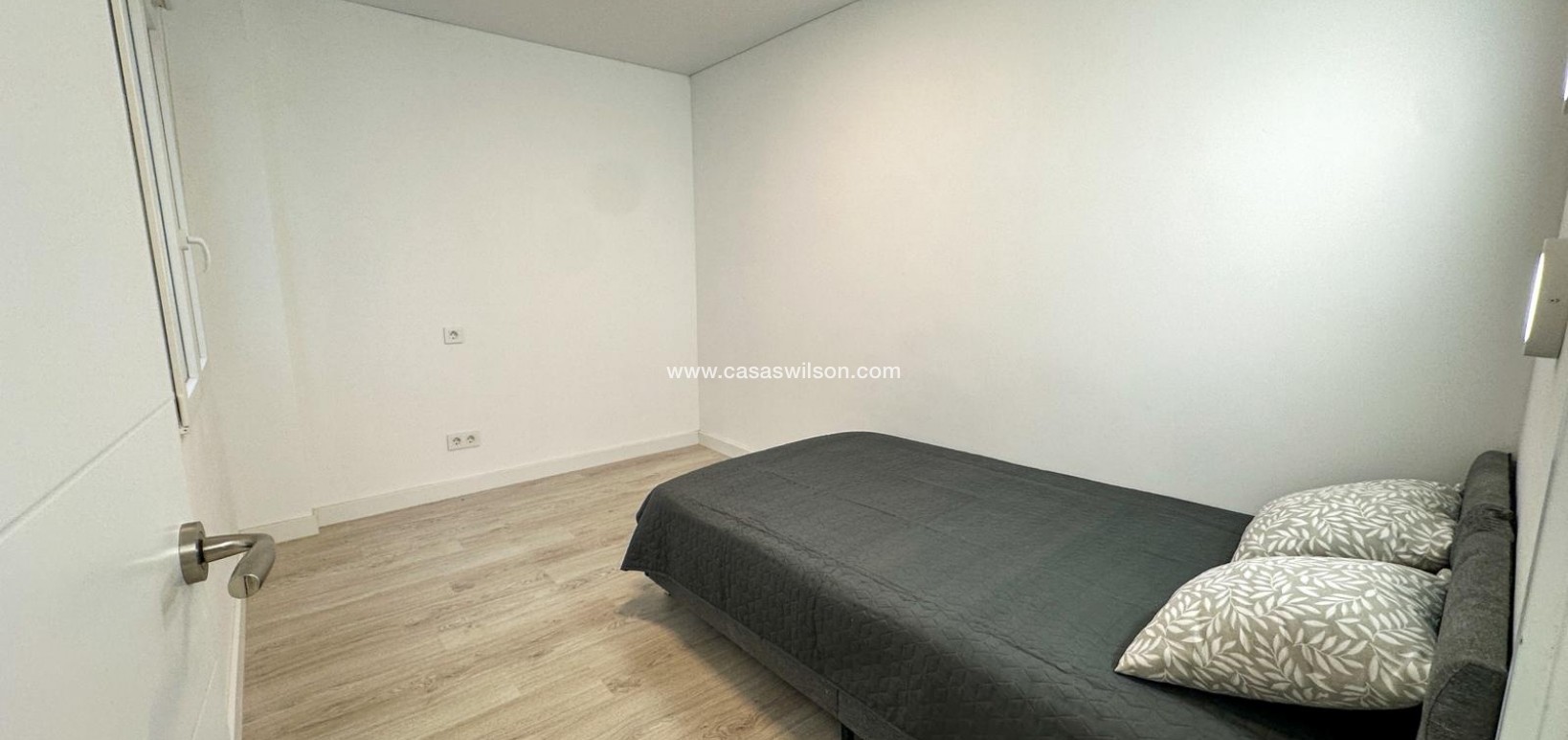 Sale - Apartment - Torrevieja - Costa Blanca