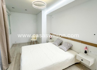 Sale - Apartment - Torrevieja - Costa Blanca