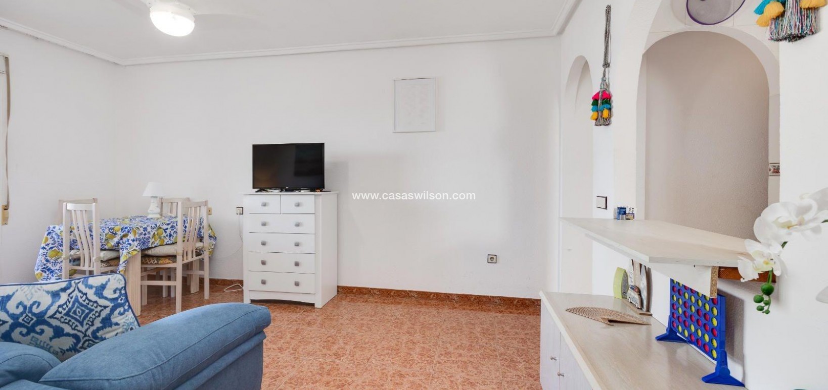 Sale - Apartment - Torrevieja - Centro