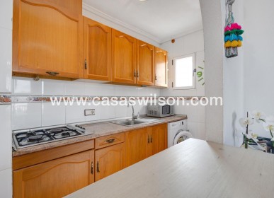 Sale - Apartment - Torrevieja - Centro