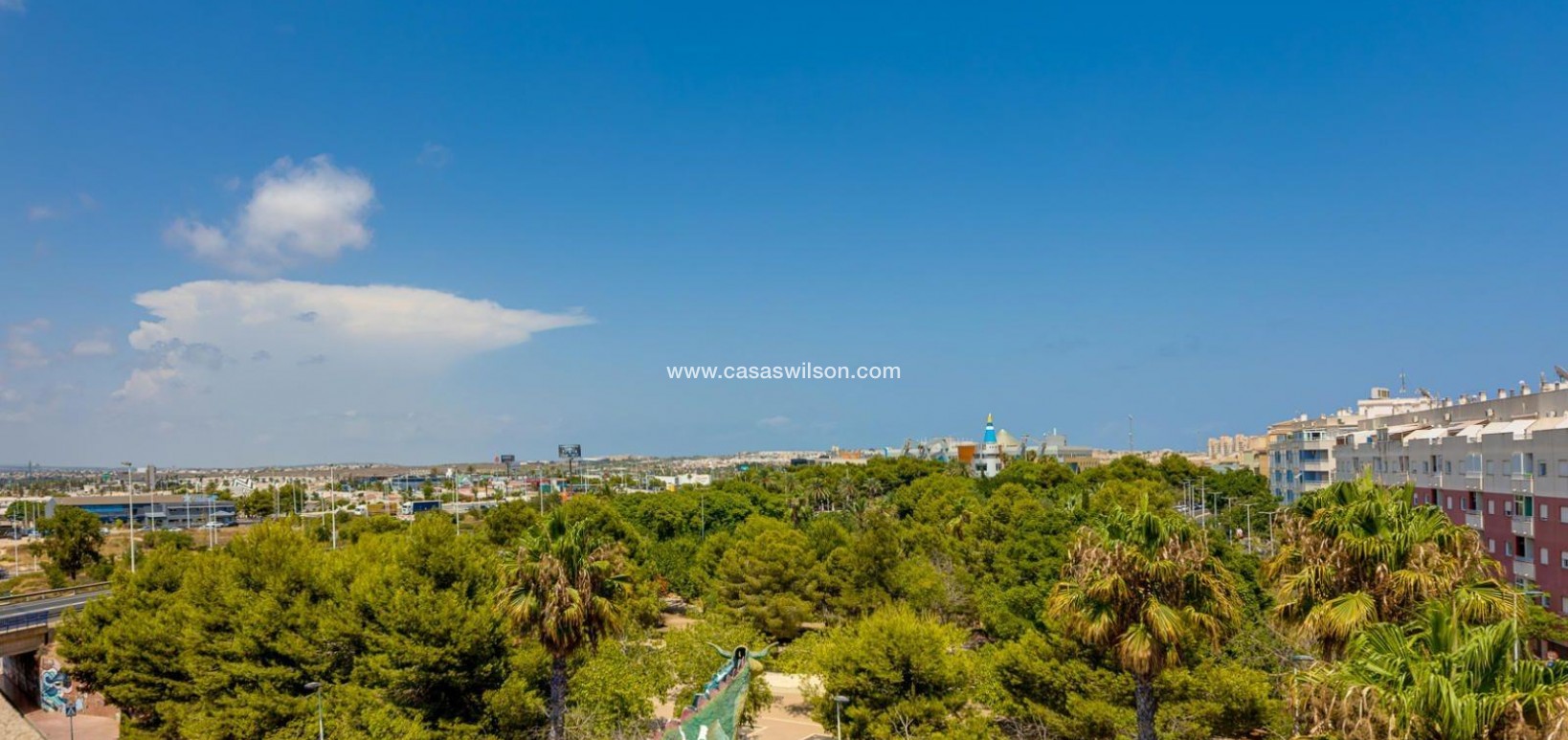 Sale - Apartment - Torrevieja - Centro