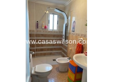 Bestaande bouw - Appartement - Torrevieja - Estacion De Autobuses
