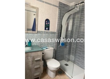 Bestaande bouw - Appartement - Torrevieja - Estacion De Autobuses