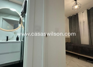 Sale - Appartement - Torrevieja