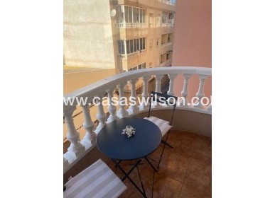 Venta - Apartamento - Torrevieja - Centro