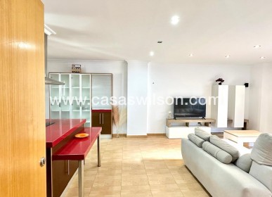 Sale - Apartment - Torrevieja - Centro